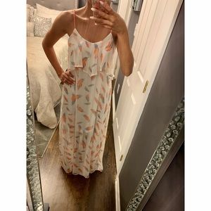 Flowy Feather Print Maxi Dress